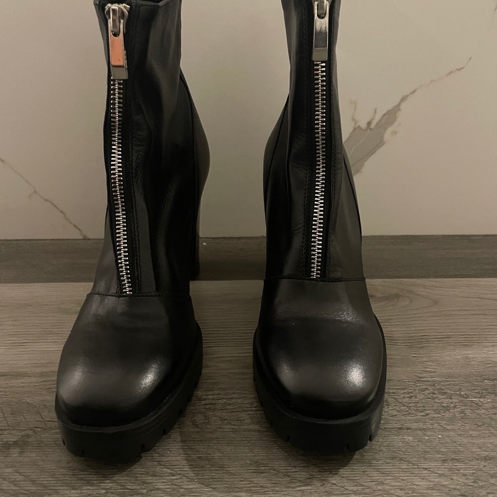 Zara Zippered Booties